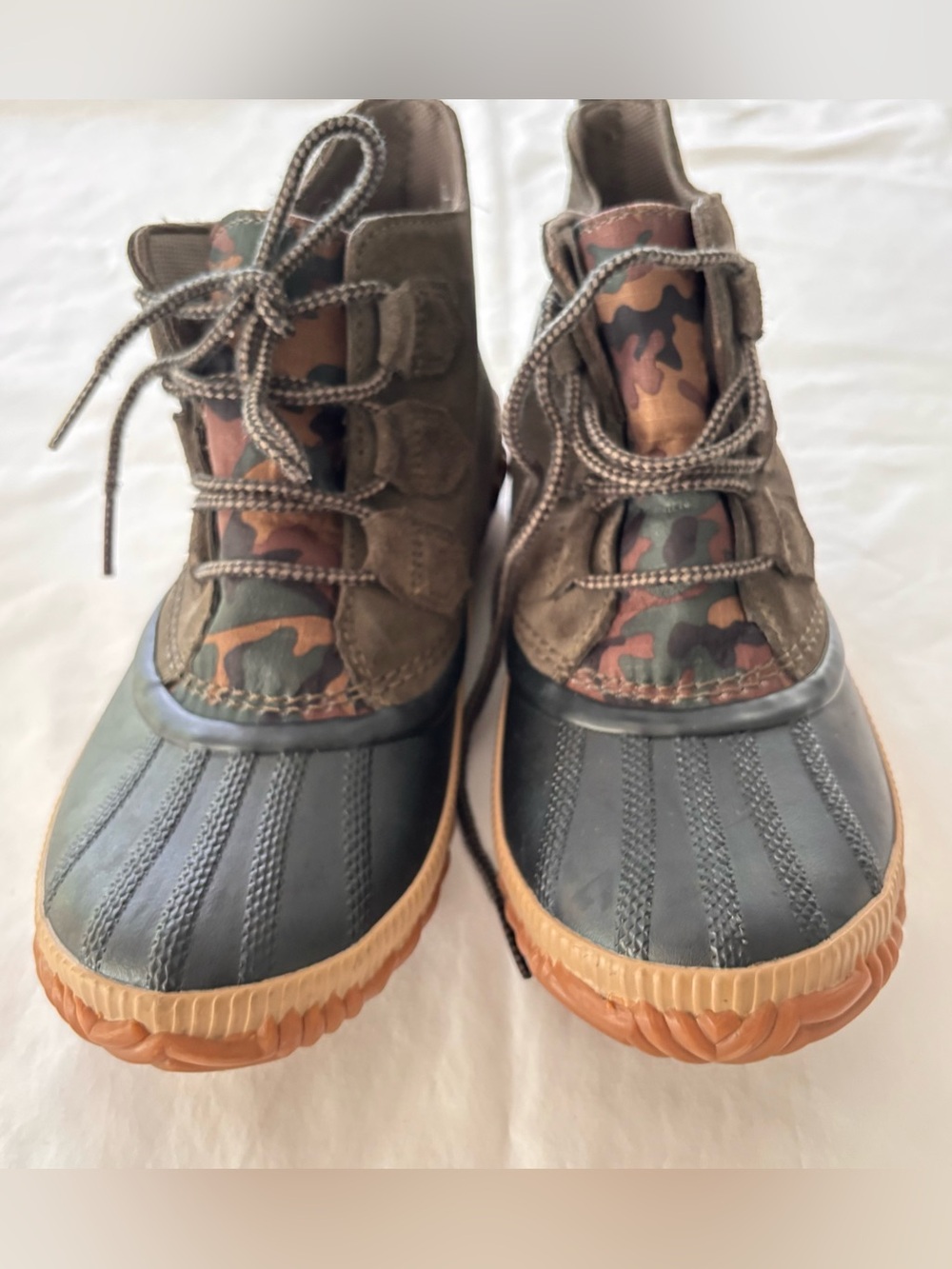SOREL WOMEN’S SZ 8 Camo Duck Boots in Brown, Green & Black HIKING/RAINBOOTS